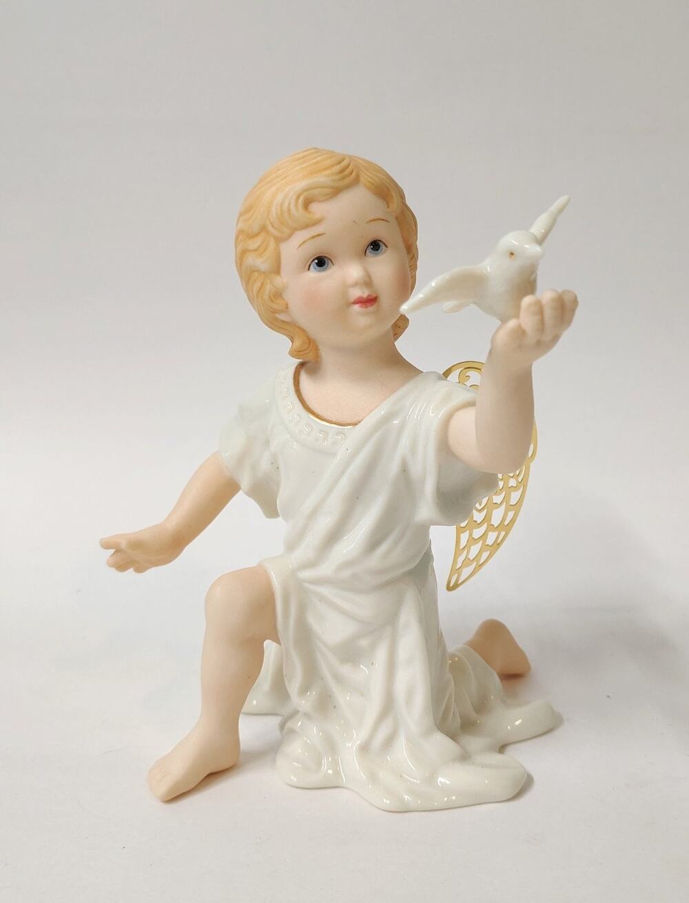 Lenox Little Graces Peace Angel Dove Gold Wings Limited Edition